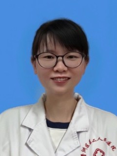 主治医师 李婷