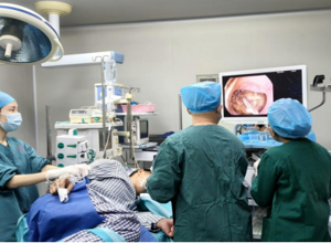 60岁老人食管卡异物，香洲区第二人民医院多学科协作化险为夷！