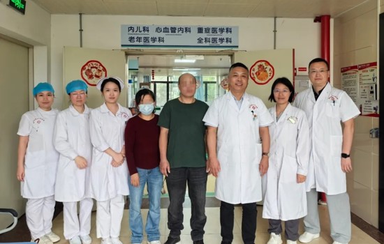 心梗+心衰+咯血，无法手术的他，如何闯过生死关？