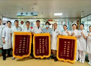 颅脑、骨骼、神经系统同时受损，多学科协作一个月逆转结局