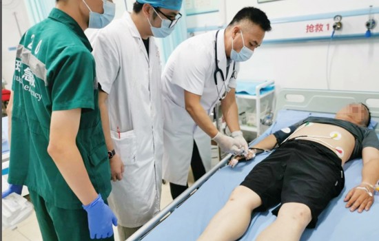 41岁男子突发心梗，10分钟溶栓抢回一命！