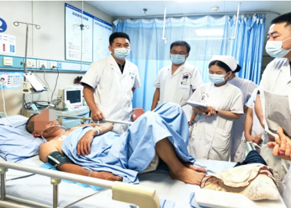独居老人瘫倒三日，从偏瘫失语到行走自如——我院神经外科开科即显硬实力