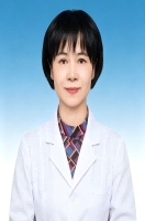 主任医师 何玲